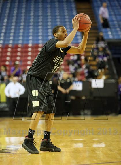 Thumbnail 3 in Sheldon vs Bethel (CIF SJS D1 Semifinal) photogallery.