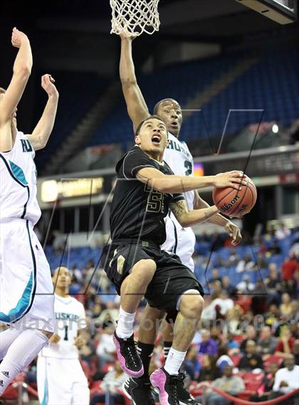 Thumbnail 3 in Sheldon vs Bethel (CIF SJS D1 Semifinal) photogallery.