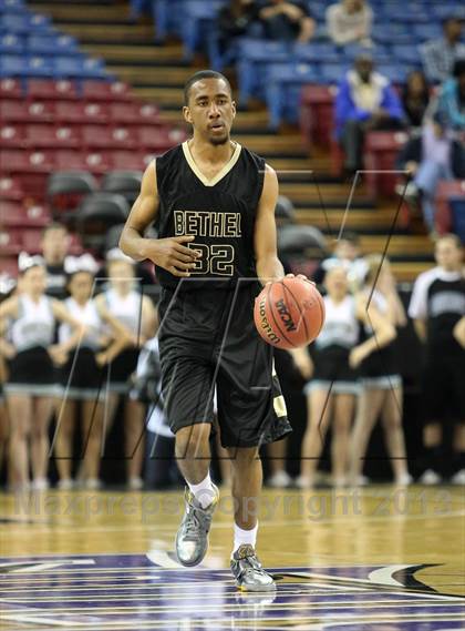Thumbnail 1 in Sheldon vs Bethel (CIF SJS D1 Semifinal) photogallery.