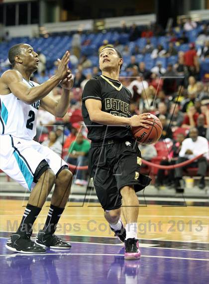 Thumbnail 2 in Sheldon vs Bethel (CIF SJS D1 Semifinal) photogallery.