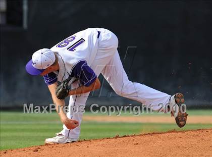Thumbnail 3 in Saugus @ Valencia photogallery.