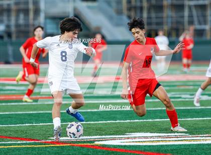 Thumbnail 2 in Carlmont @ Burlingame photogallery.