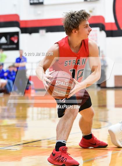 Thumbnail 1 in Lipan vs Strawn (UIL 1A Regional Quarter Finals) photogallery.