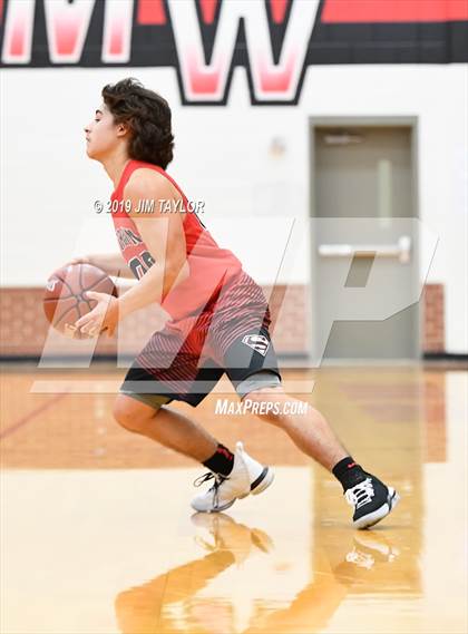 Thumbnail 2 in Lipan vs Strawn (UIL 1A Regional Quarter Finals) photogallery.
