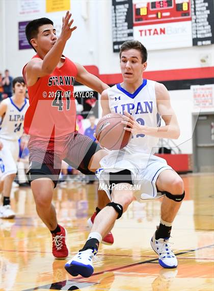Thumbnail 3 in Lipan vs Strawn (UIL 1A Regional Quarter Finals) photogallery.