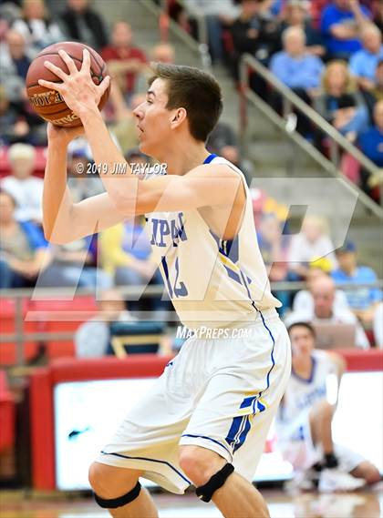 Thumbnail 3 in Lipan vs Strawn (UIL 1A Regional Quarter Finals) photogallery.