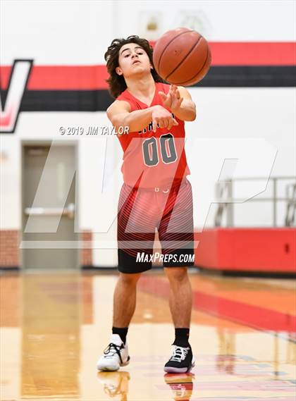 Thumbnail 2 in Lipan vs Strawn (UIL 1A Regional Quarter Finals) photogallery.