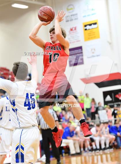 Thumbnail 2 in Lipan vs Strawn (UIL 1A Regional Quarter Finals) photogallery.