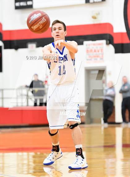 Thumbnail 2 in Lipan vs Strawn (UIL 1A Regional Quarter Finals) photogallery.