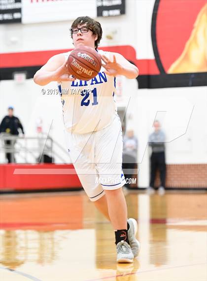 Thumbnail 2 in Lipan vs Strawn (UIL 1A Regional Quarter Finals) photogallery.