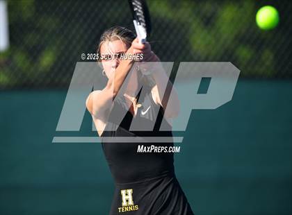 Thumbnail 2 in Hendersonville vs Green Hill (District 9AA Team) photogallery.