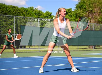 Thumbnail 1 in Hendersonville vs Green Hill (District 9AA Team) photogallery.