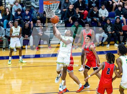 Thumbnail 3 in Richmond vs Jordan (John Wall Holiday Invitational) photogallery.