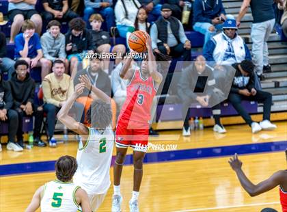 Thumbnail 2 in Richmond vs Jordan (John Wall Holiday Invitational) photogallery.