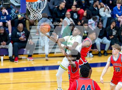 Thumbnail 3 in Richmond vs Jordan (John Wall Holiday Invitational) photogallery.
