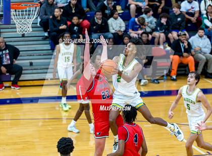 Thumbnail 3 in Richmond vs Jordan (John Wall Holiday Invitational) photogallery.