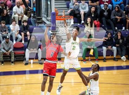 Thumbnail 3 in Richmond vs Jordan (John Wall Holiday Invitational) photogallery.