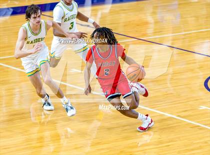 Thumbnail 3 in Richmond vs Jordan (John Wall Holiday Invitational) photogallery.