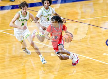 Thumbnail 2 in Richmond vs Jordan (John Wall Holiday Invitational) photogallery.