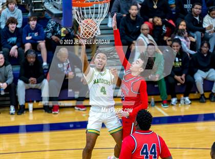 Thumbnail 1 in Richmond vs Jordan (John Wall Holiday Invitational) photogallery.