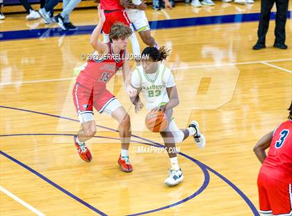 Thumbnail 2 in Richmond vs Jordan (John Wall Holiday Invitational) photogallery.