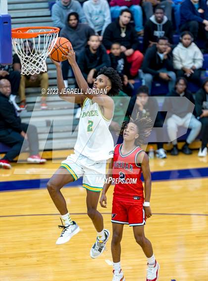 Thumbnail 1 in Richmond vs Jordan (John Wall Holiday Invitational) photogallery.