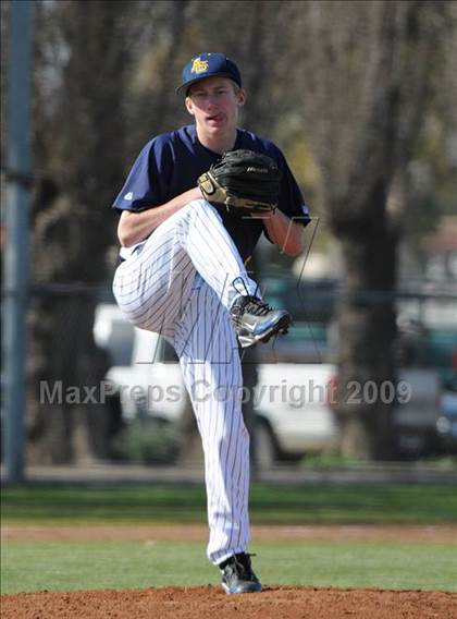 Thumbnail 2 in Arroyo Grande @ Santa Maria photogallery.