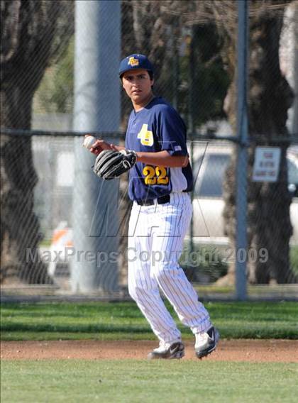 Thumbnail 3 in Arroyo Grande @ Santa Maria photogallery.