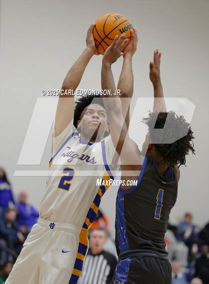 Thumbnail 3 in Goodpasture Christian vs. Battle Ground Academy photogallery.