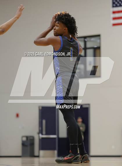 Thumbnail 3 in Goodpasture Christian vs. Battle Ground Academy photogallery.