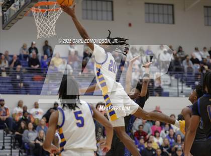 Thumbnail 3 in Goodpasture Christian vs. Battle Ground Academy photogallery.