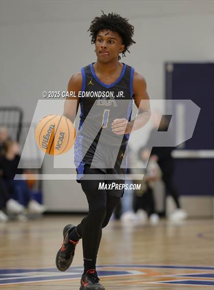 Thumbnail 1 in Goodpasture Christian vs. Battle Ground Academy photogallery.