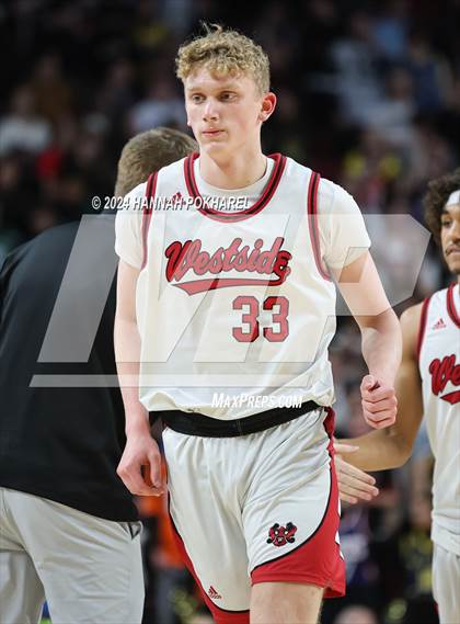 Thumbnail 3 in Lincoln Southeast vs. Omaha Westside (NSAA Class A Quarterfinal) photogallery.
