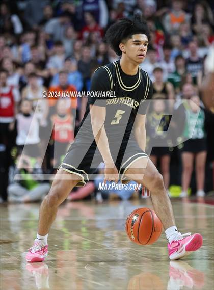 Thumbnail 2 in Lincoln Southeast vs. Omaha Westside (NSAA Class A Quarterfinal) photogallery.