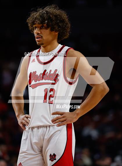 Thumbnail 2 in Lincoln Southeast vs. Omaha Westside (NSAA Class A Quarterfinal) photogallery.