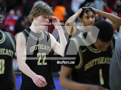 Thumbnail 2 in Lincoln Southeast vs. Omaha Westside (NSAA Class A Quarterfinal) photogallery.