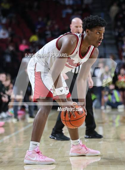 Thumbnail 3 in Lincoln Southeast vs. Omaha Westside (NSAA Class A Quarterfinal) photogallery.