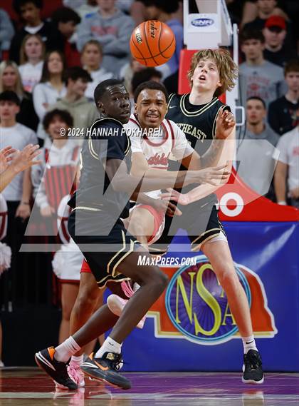 Thumbnail 2 in Lincoln Southeast vs. Omaha Westside (NSAA Class A Quarterfinal) photogallery.