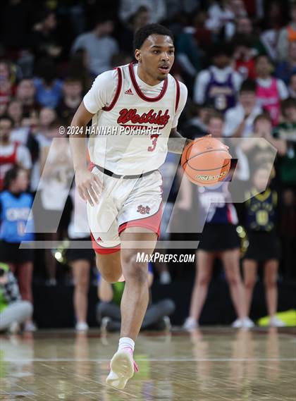 Thumbnail 3 in Lincoln Southeast vs. Omaha Westside (NSAA Class A Quarterfinal) photogallery.