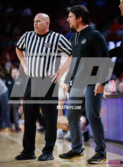 Thumbnail 3 in Lincoln Southeast vs. Omaha Westside (NSAA Class A Quarterfinal) photogallery.