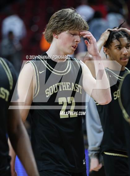 Thumbnail 3 in Lincoln Southeast vs. Omaha Westside (NSAA Class A Quarterfinal) photogallery.