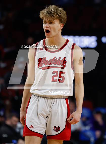 Thumbnail 3 in Lincoln Southeast vs. Omaha Westside (NSAA Class A Quarterfinal) photogallery.