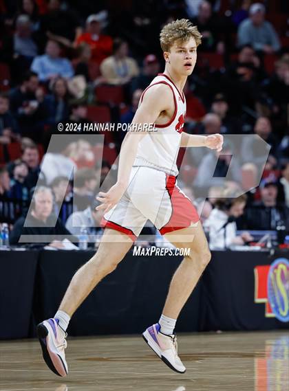 Thumbnail 3 in Lincoln Southeast vs. Omaha Westside (NSAA Class A Quarterfinal) photogallery.