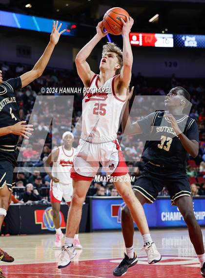 Thumbnail 3 in Lincoln Southeast vs. Omaha Westside (NSAA Class A Quarterfinal) photogallery.