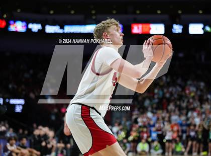 Thumbnail 1 in Lincoln Southeast vs. Omaha Westside (NSAA Class A Quarterfinal) photogallery.