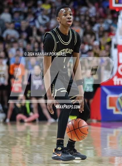 Thumbnail 3 in Lincoln Southeast vs. Omaha Westside (NSAA Class A Quarterfinal) photogallery.