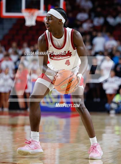 Thumbnail 1 in Lincoln Southeast vs. Omaha Westside (NSAA Class A Quarterfinal) photogallery.