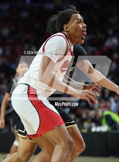 Thumbnail 2 in Lincoln Southeast vs. Omaha Westside (NSAA Class A Quarterfinal) photogallery.