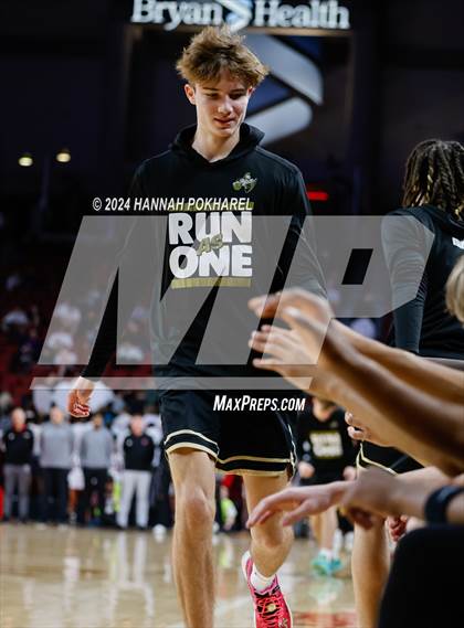 Thumbnail 3 in Lincoln Southeast vs. Omaha Westside (NSAA Class A Quarterfinal) photogallery.
