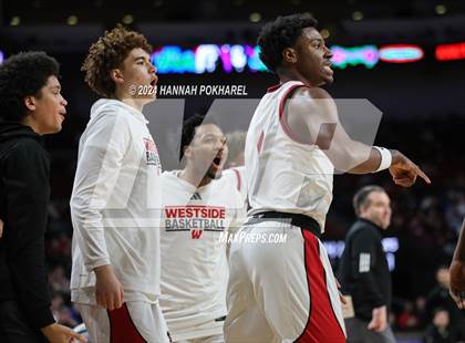 Thumbnail 2 in Lincoln Southeast vs. Omaha Westside (NSAA Class A Quarterfinal) photogallery.